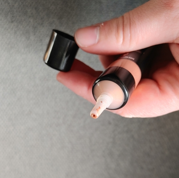 Anastasia Beverly Hills | liquid glow - Picture 6 of 6